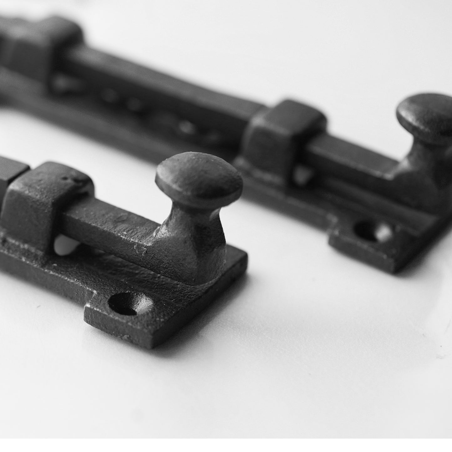 Iron Slide Bolt Door Latch Old Victorian-6.5"
