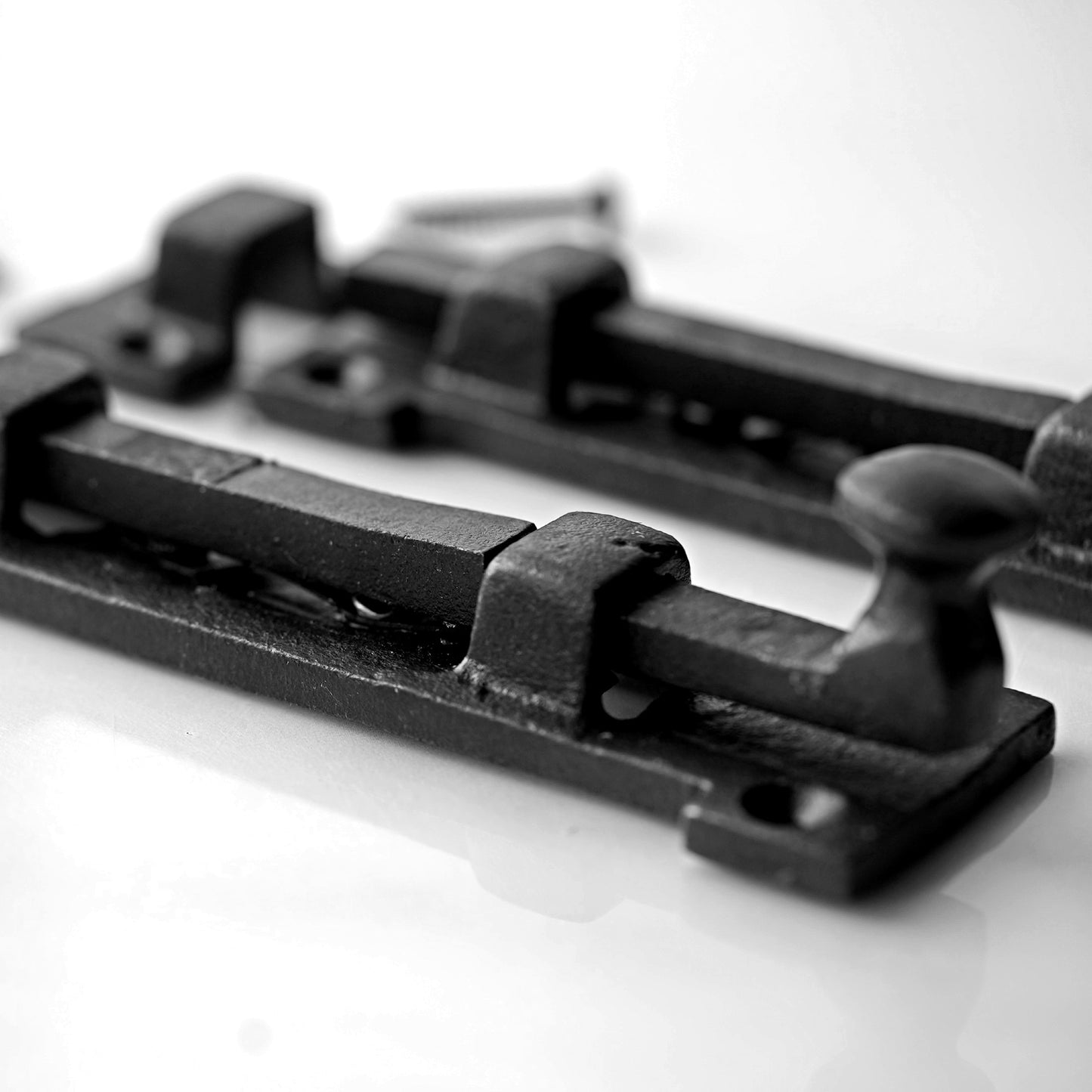 Iron Slide Bolt Door Latch Old Victorian-6.5"