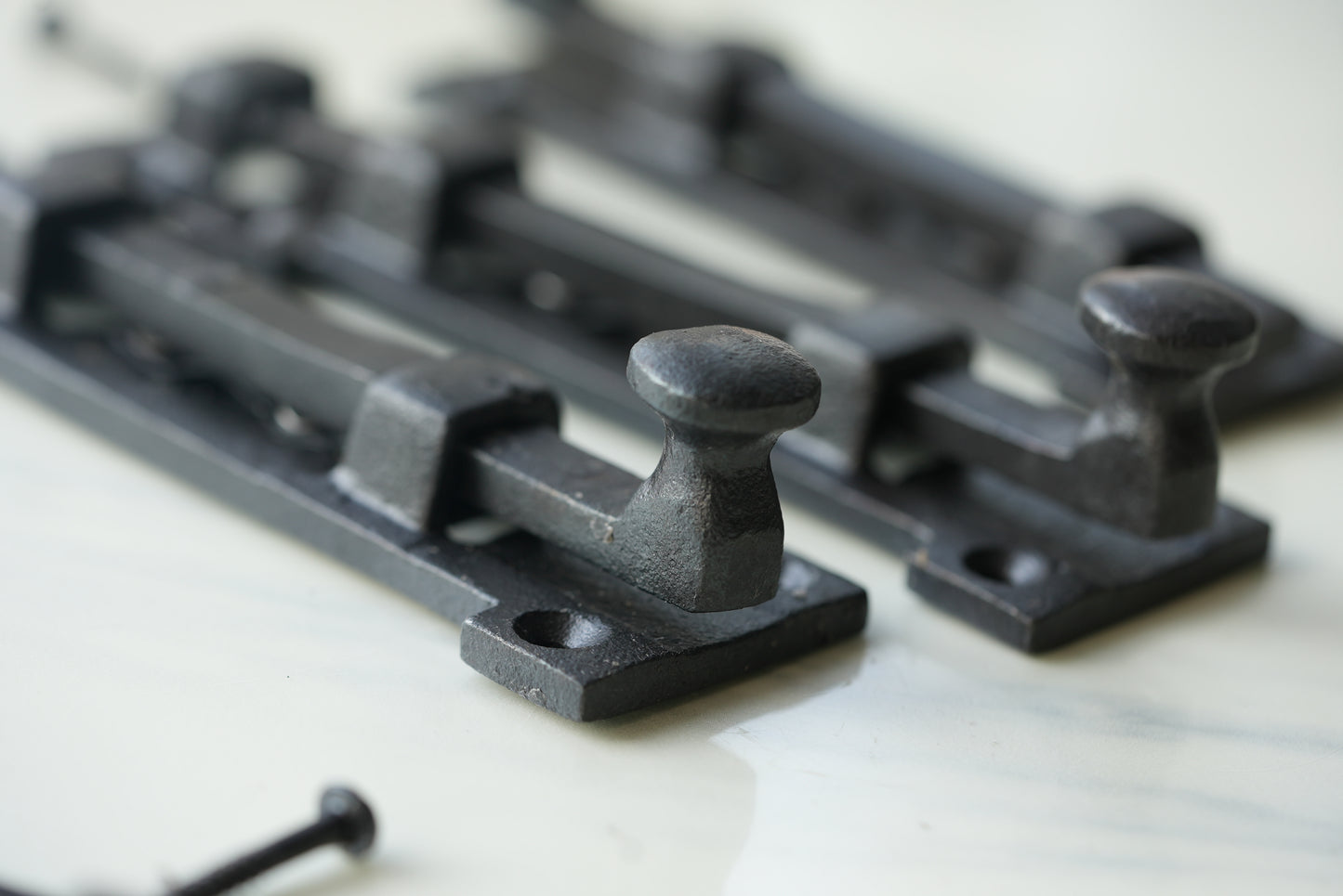 Iron Slide Bolt Door Latch Old Victorian-6.5"
