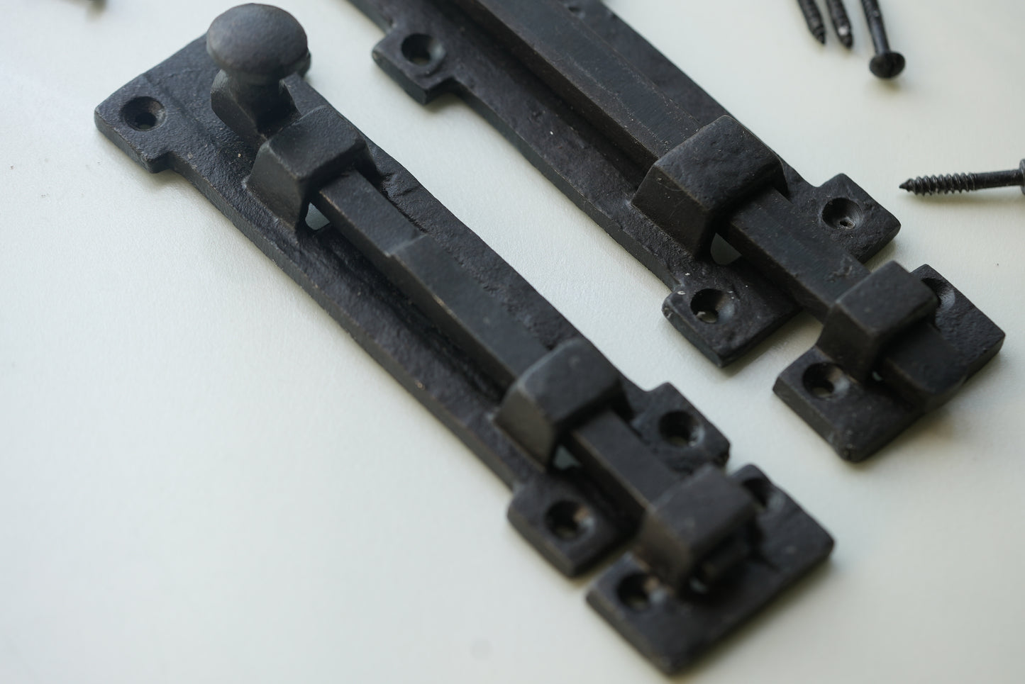 Iron Slide Bolt Door Latch Old Victorian-6.5"